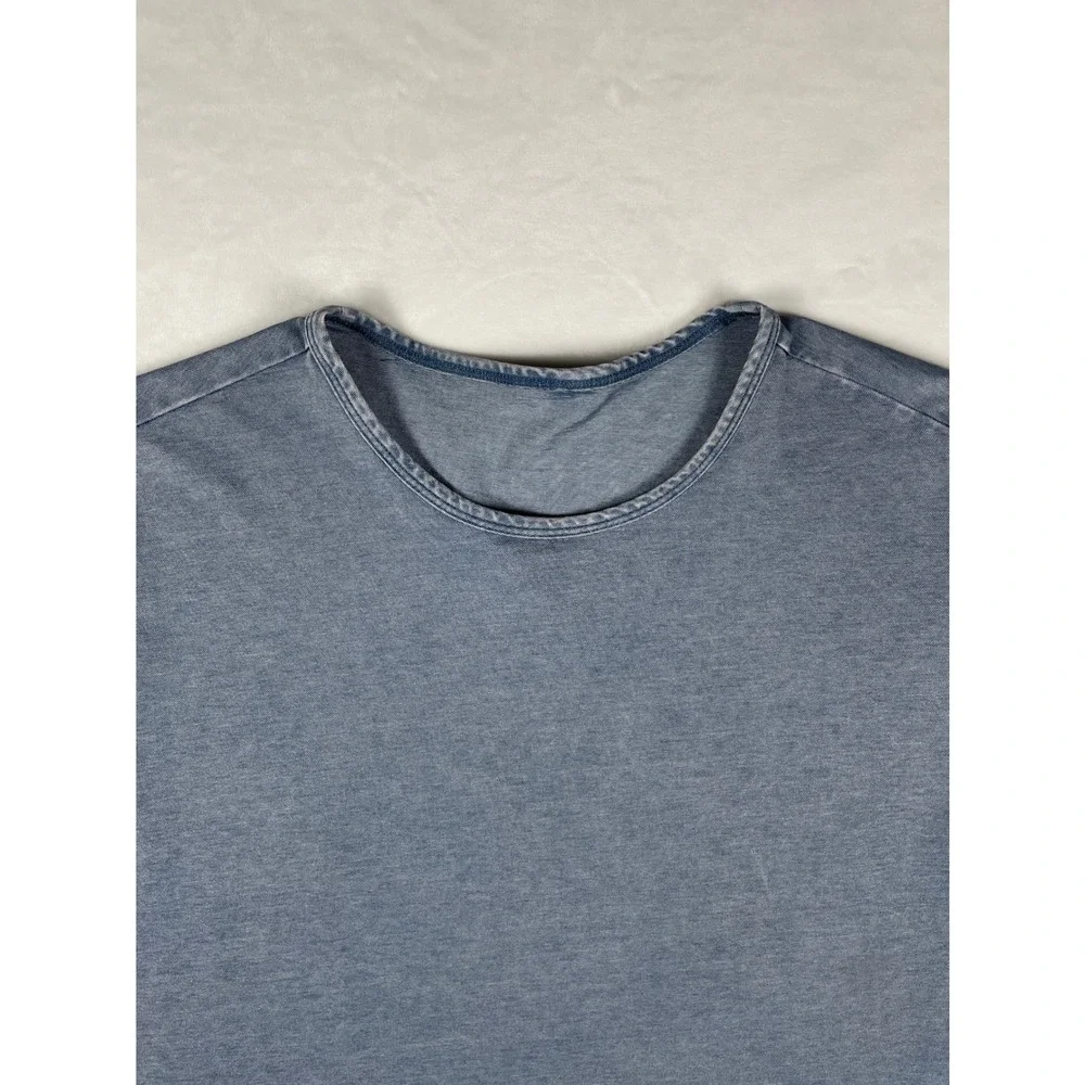 Lululemon Men Blue Short Sleeve T-Shirt Crew Neck Stonewash Denim Loose Fit L/XL